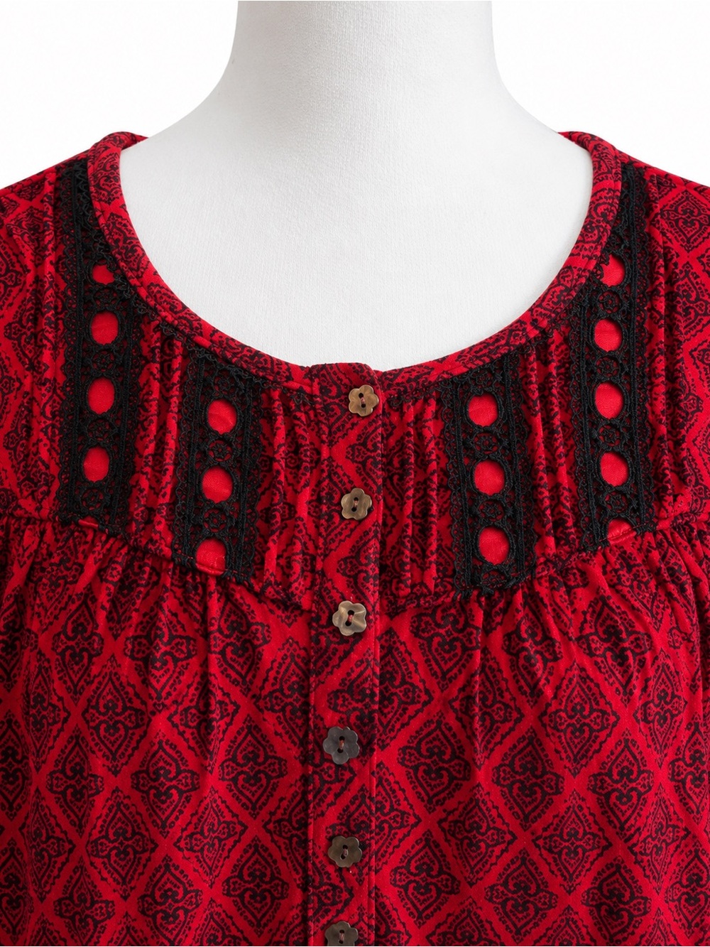 Secret Treasures Fleece Sleep Shirt Gown XL 16-18 Red Black Cozy Loungewear - Picture 3 of 8
